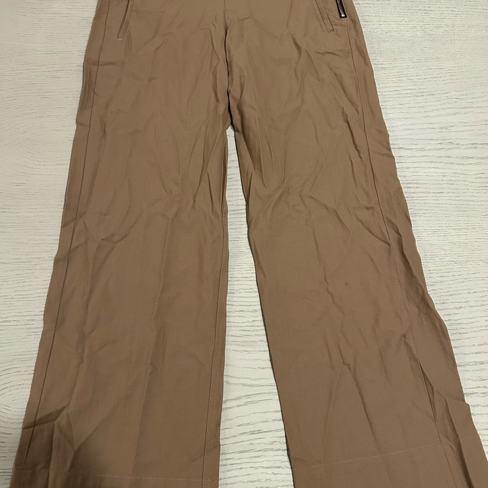 Kit and Ace Brown Capris